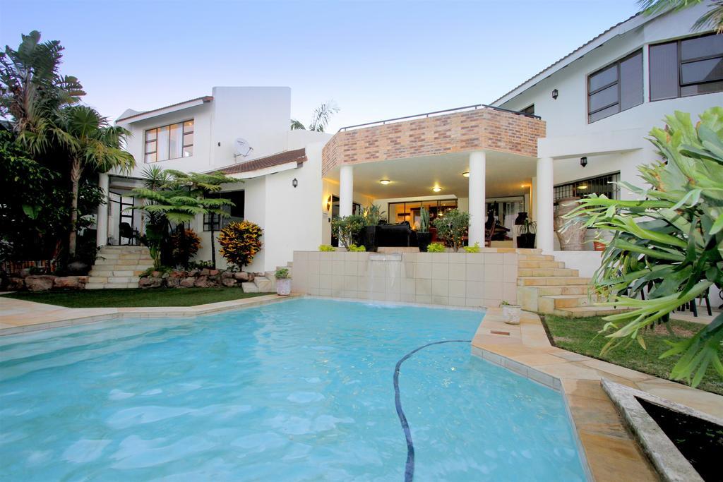 La Dolce Vita Umhlanga Guesthouse Durban Buitenkant foto