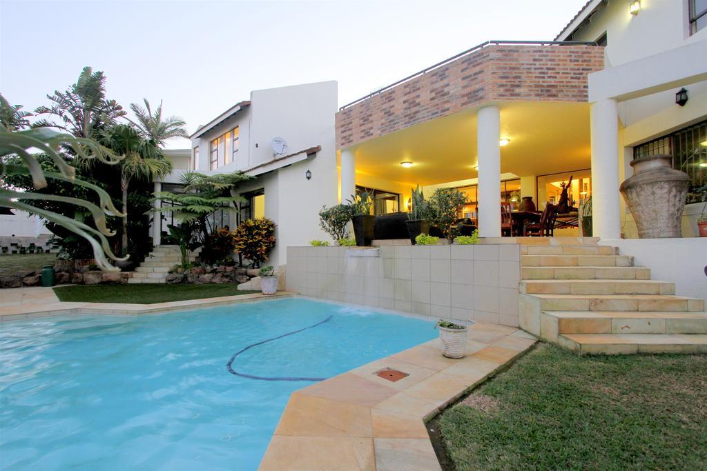 La Dolce Vita Umhlanga Guesthouse Durban Buitenkant foto